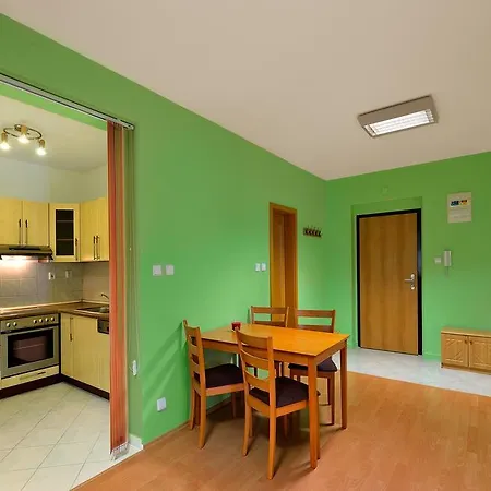 Ambiente Serviced - Castle Apartment *