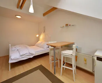 Ambiente Serviced - Castle