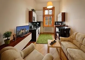 Ambiente Serviced - Castle Apartment *
