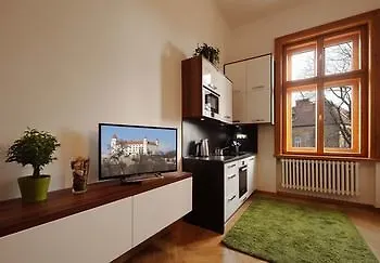 Ambiente Serviced - Castle Apartament Bratysława