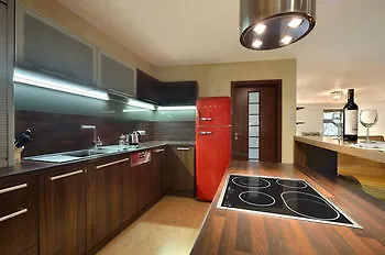 Ambiente Serviced - Castle Apartamento